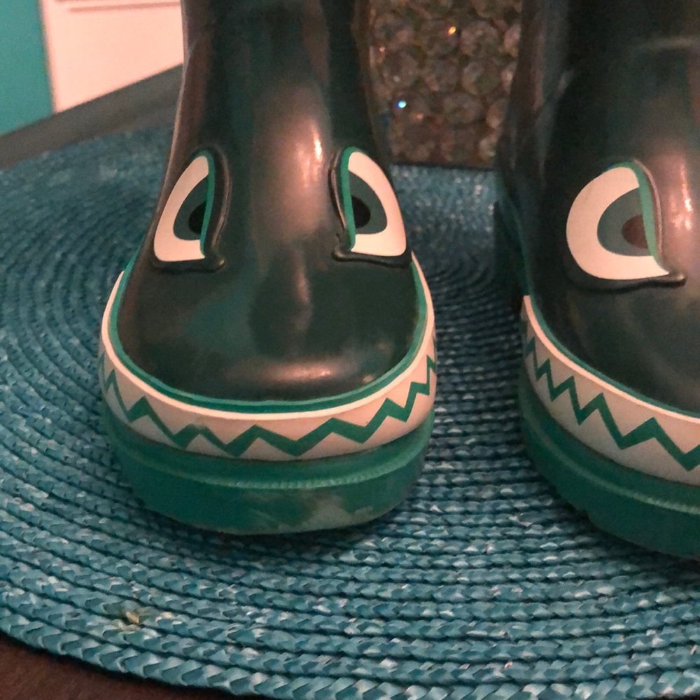 Target Kids Rain Boots M 7/8 - Picture 3 of 6